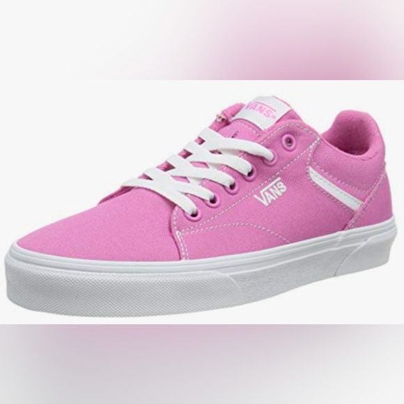 Vans Shoes - Vans Women's Seldan Lace Up Sneaker Fuchsia SoftMoc Size 8 NWOT MSRP $85.96